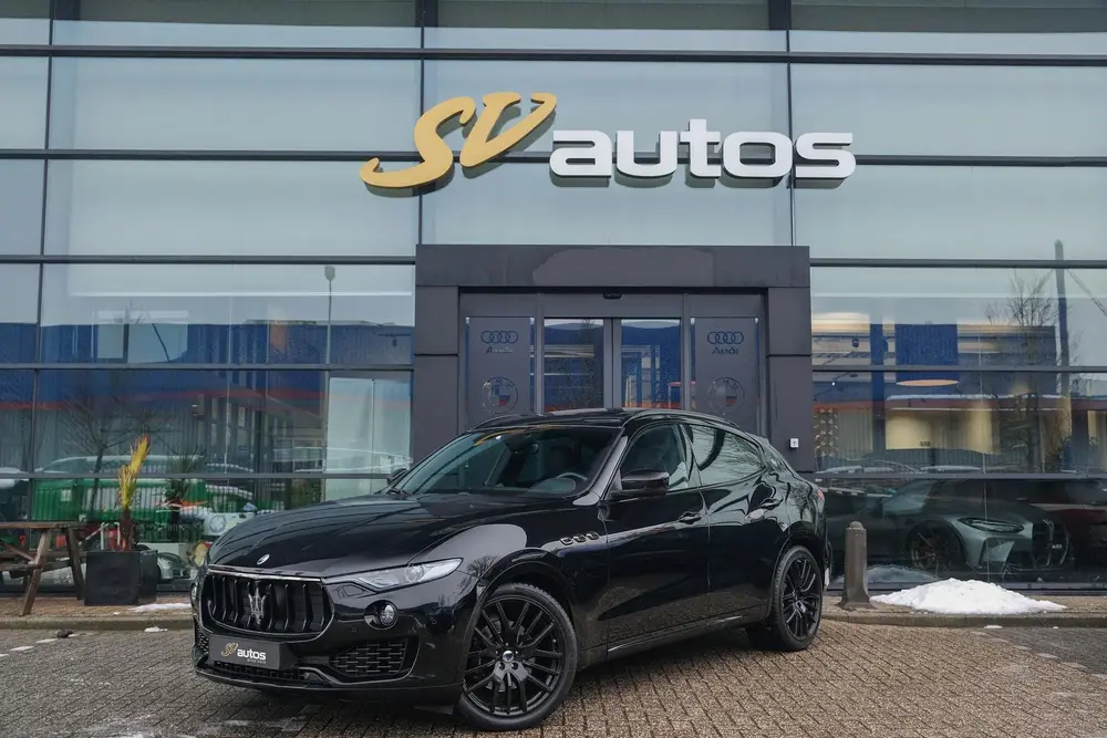 Maserati Levante Gransport 3.0 V6 D 275pk Panoramadak Schaal uit 2019, foto 16