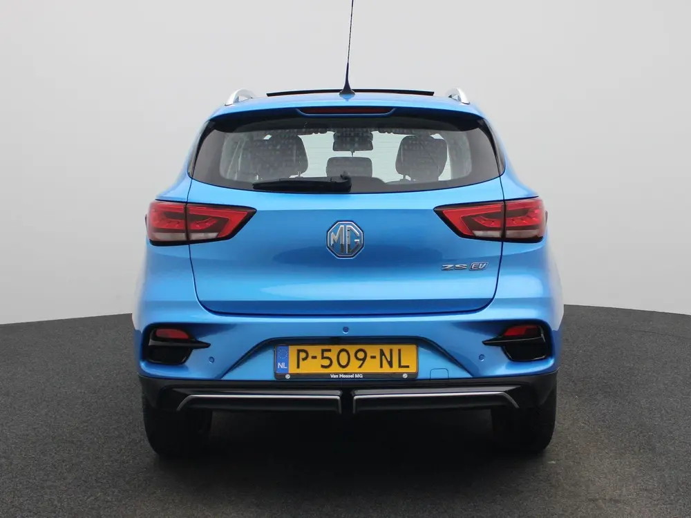 MG ZS Long Range Luxury 70 kWh uit 2022, foto 7
