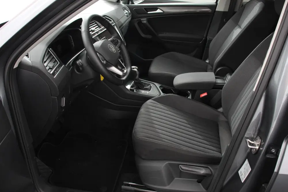 Volkswagen Tiguan Allspace 1.5 TSI DSG Life 7p. Navigatie Ad uit 2022, foto 8