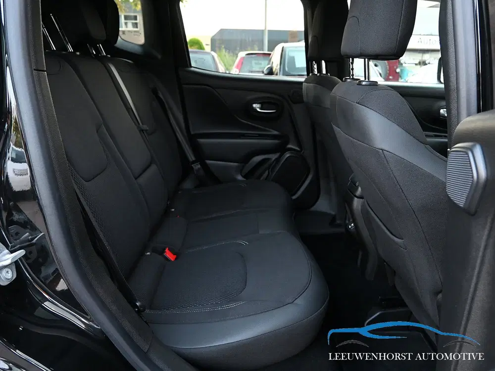 Jeep Renegade 4xe 240 Plug-in Hybrid Electric 80th Anniv uit 2022, foto 13