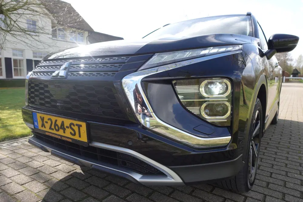 Mitsubishi Eclipse Cross 2.4 PHEV Intense+ uit 2024, foto 11