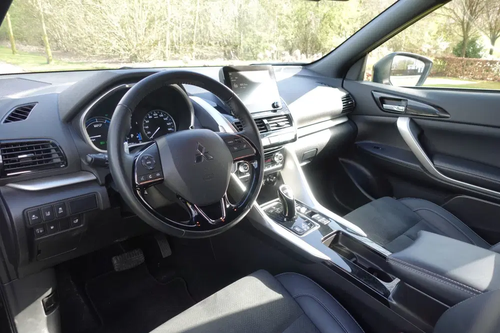 Mitsubishi Eclipse Cross 2.4 PHEV Intense+ uit 2024, foto 16