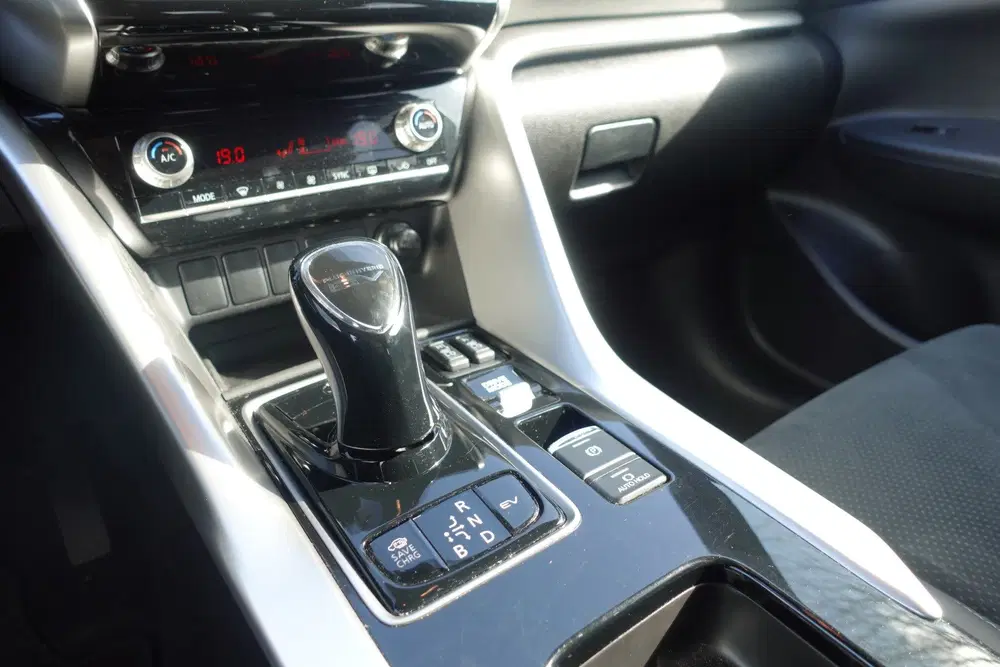 Mitsubishi Eclipse Cross 2.4 PHEV Intense+ uit 2024, foto 19