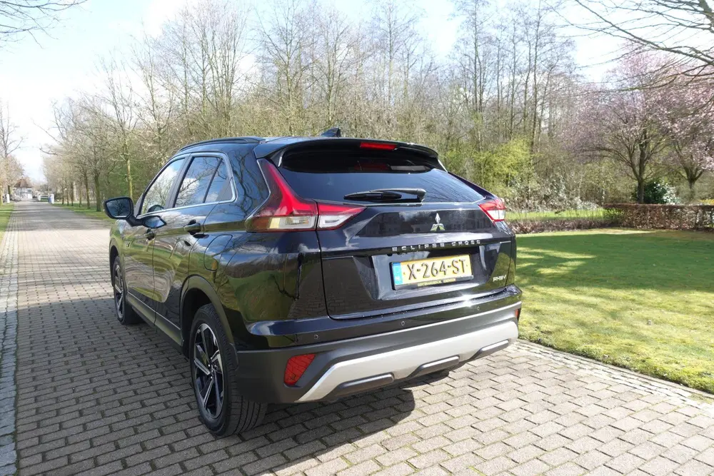 Mitsubishi Eclipse Cross 2.4 PHEV Intense+ uit 2024, foto 5