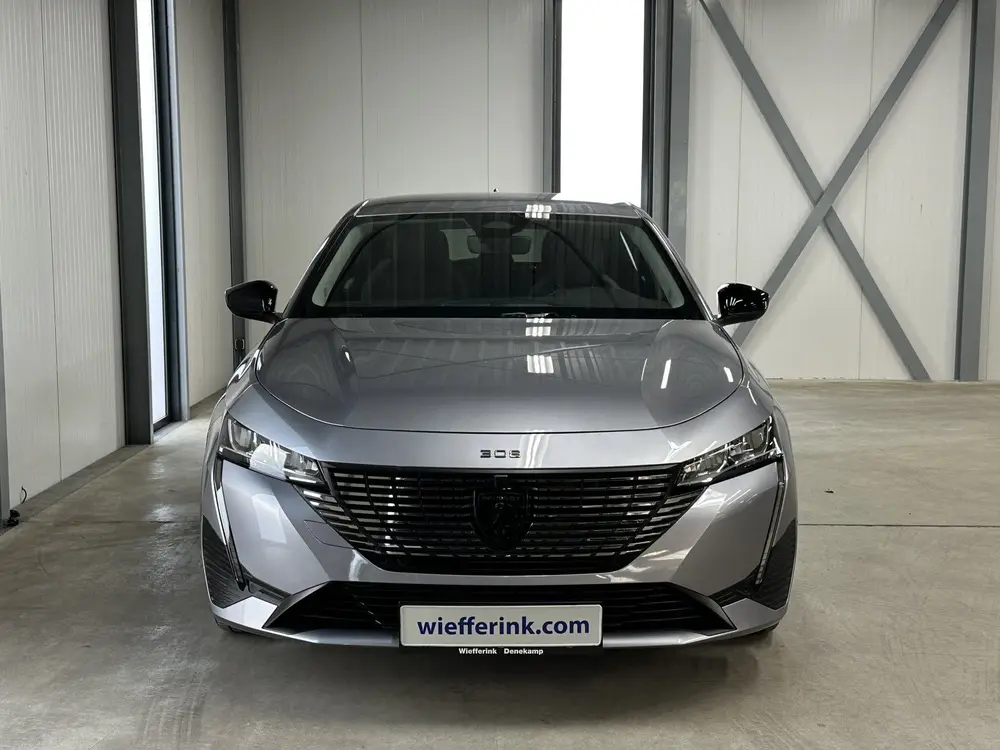 Peugeot 308 1.6 Plug-in Hybrid 180 Allure uit 2023, foto 3