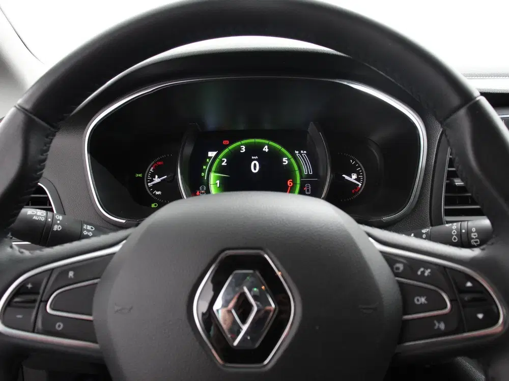 Renault Megane Mégane Estate 1.3 TCe 140pk Automaat Limit uit 2020, foto 10