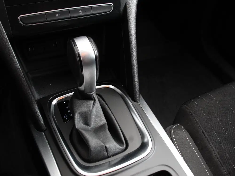 Renault Megane Mégane Estate 1.3 TCe 140pk Automaat Limit uit 2020, foto 20