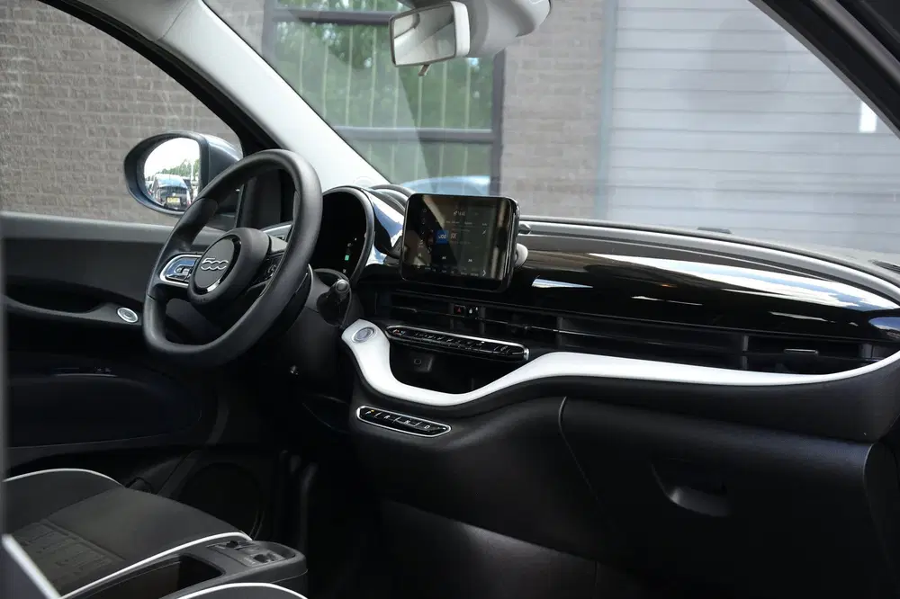 Fiat 500 Action 24 kWh uit 2022, foto 12