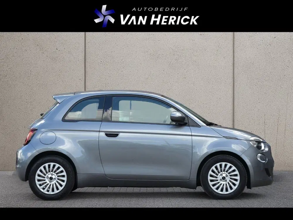 Fiat 500 Action 24 kWh uit 2022, foto 3
