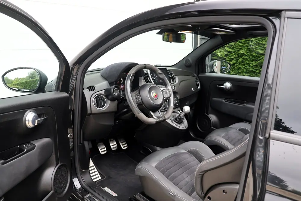 Abarth 595 1.4 T-Jet Abarth Competizione-Xenon-Sabelt-Reco uit 2021, foto 14