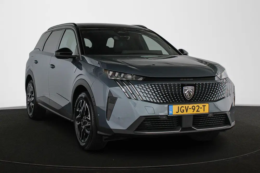 Peugeot 5008 1.2 Hybrid 145 GT 7p 360-Camera Stoelverwa uit 2025, foto 2