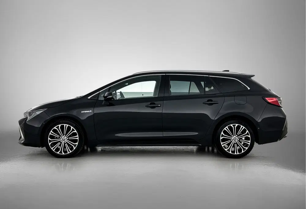 Toyota Corolla 1.8 Hybrid Executive uit 2022, foto 3