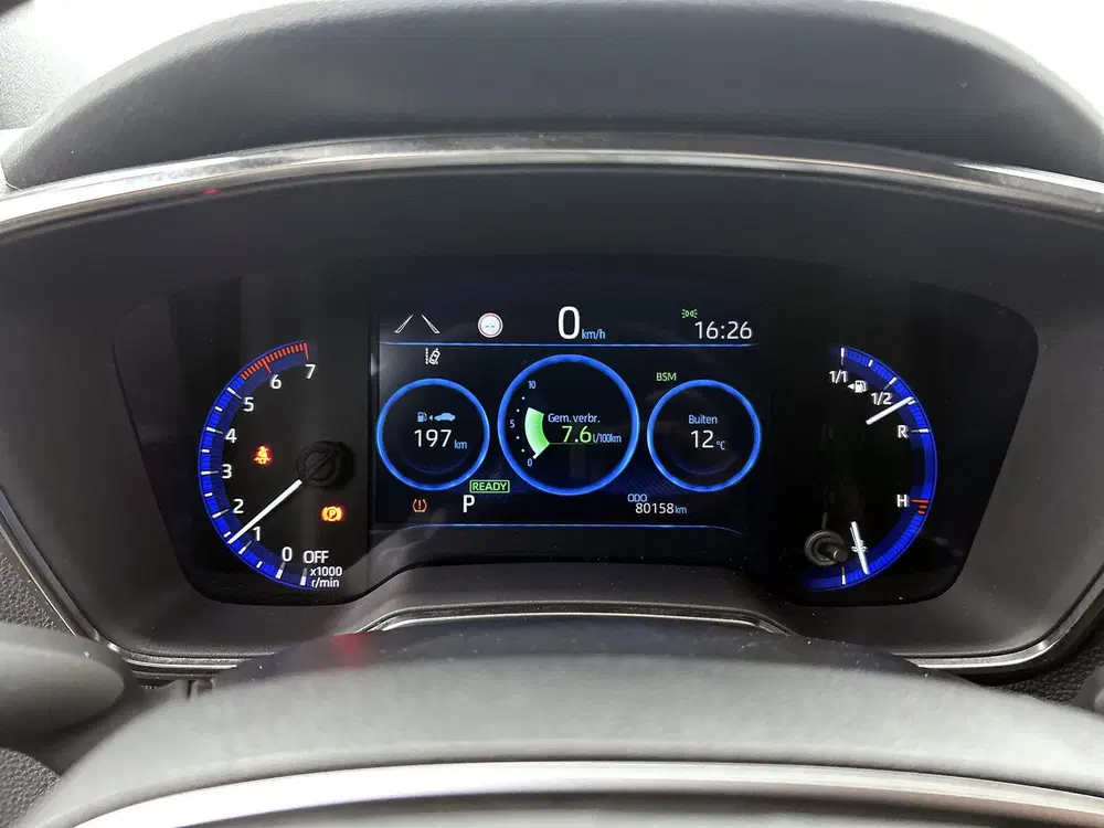 Toyota Corolla 1.8 Hybrid Executive uit 2022, foto 5