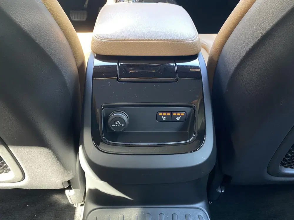 Volvo V60 2.0 T6 Twin Engine AWD Inscription Camera uit 2020, foto 15