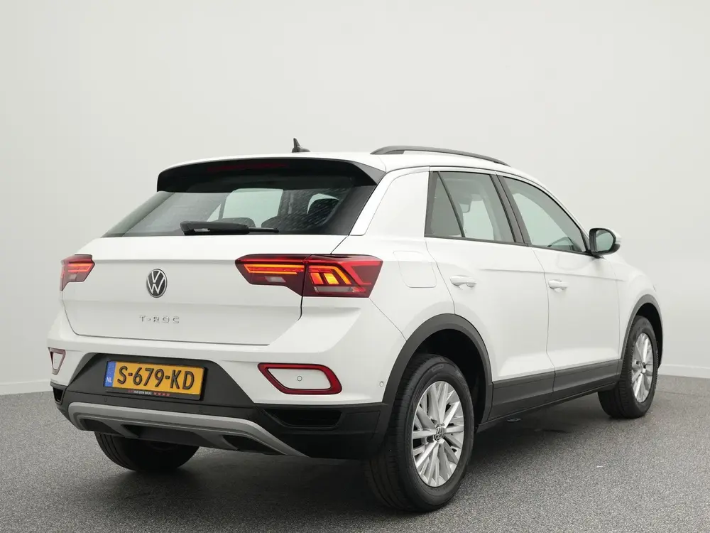 Volkswagen T-Roc 1.5 TSI 150 PK Style Automaat | LED | Adapt uit 2022, foto 2