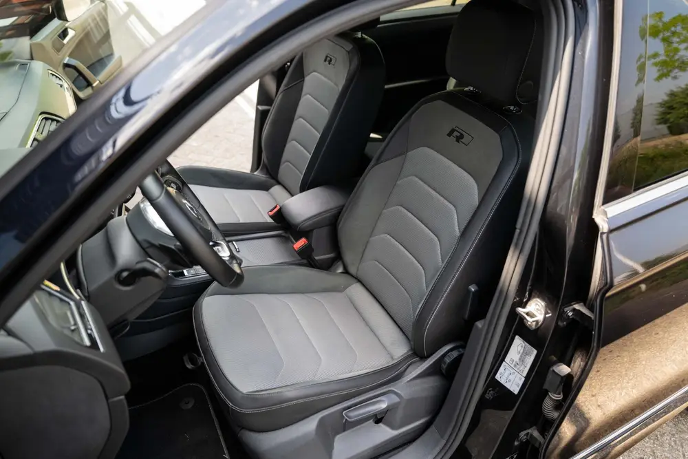 Volkswagen Tiguan Allspace 2.0 TSI 4Motion 7p. 190pk R-Line uit 2020, foto 12