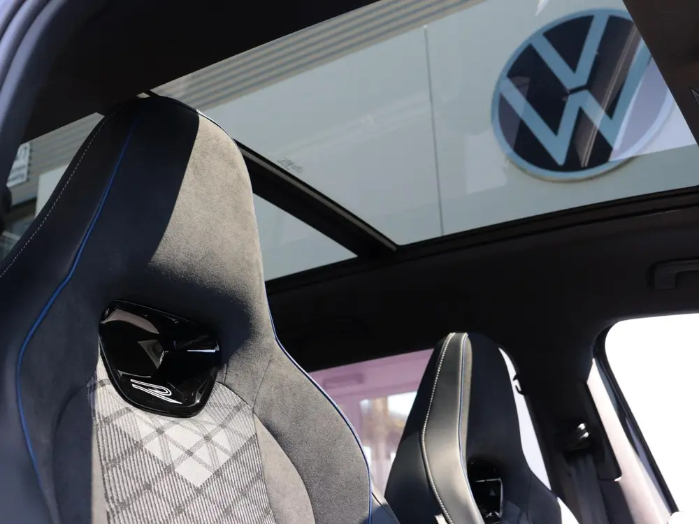 Volkswagen Tayron R-Line Edition 1.5 eHybrid 200 kW / 272 PK uit 2026, foto 9