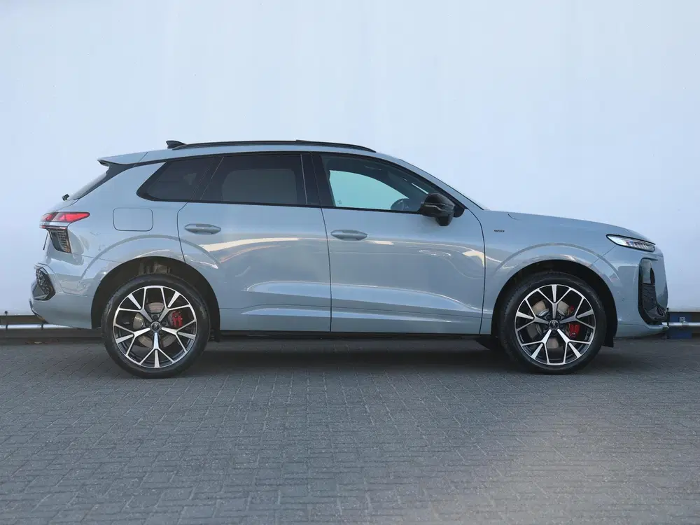 Audi Q3 S edition e-hybrid 200 kW uit 2026, foto 2