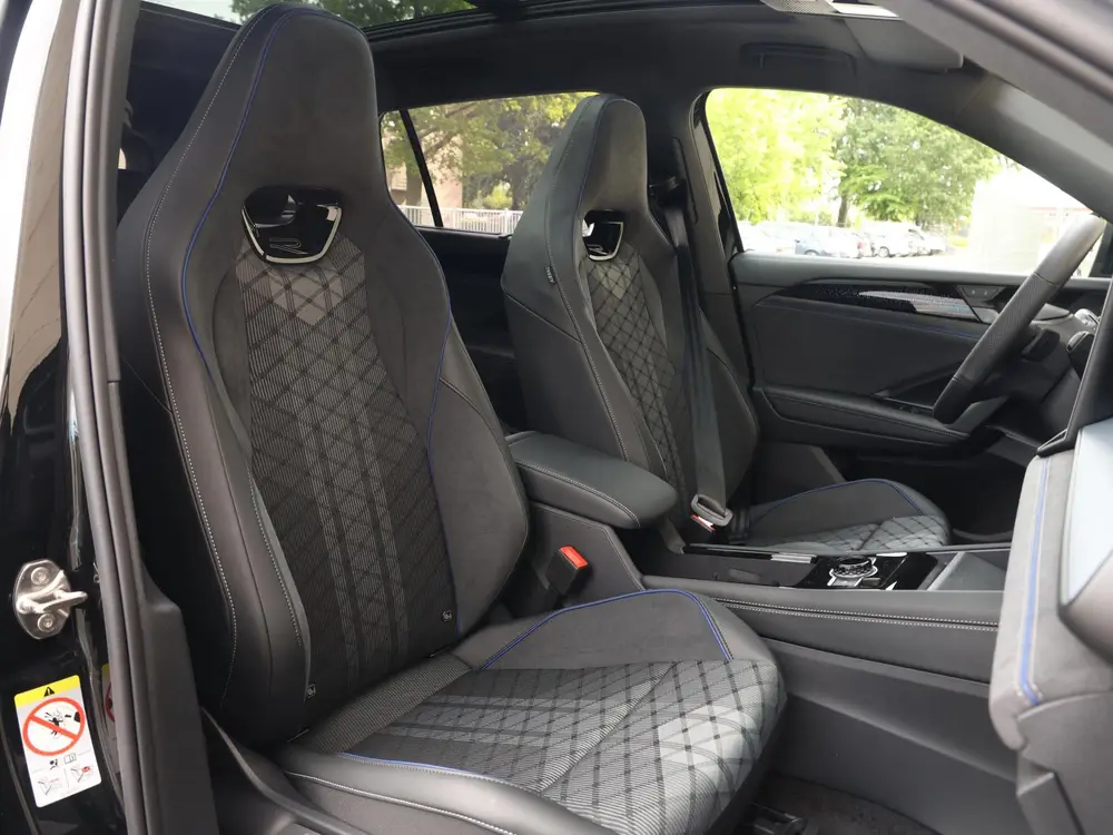 Volkswagen Tayron R-Line Edition 1.5 eHybrid 204 PK | Panora uit 2026, foto 8