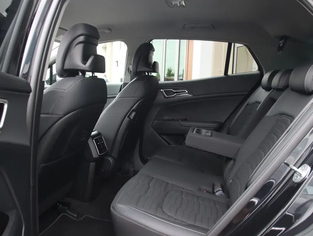 Kia Sportage 1.6 T-GDi 265PK Plug-in Hybrid AWD Dynamic uit 2022, foto 7