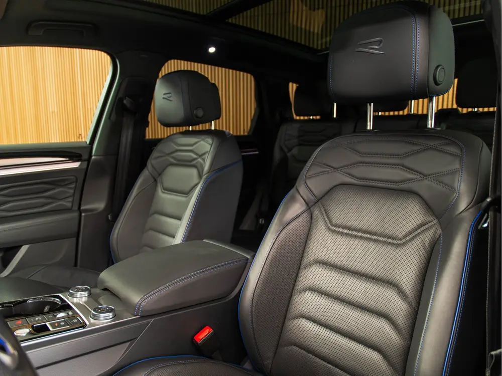 Volkswagen Touareg 3.0 TSi eHybrid R-Line PANO | DYNAUDIO | uit 2021, foto 14