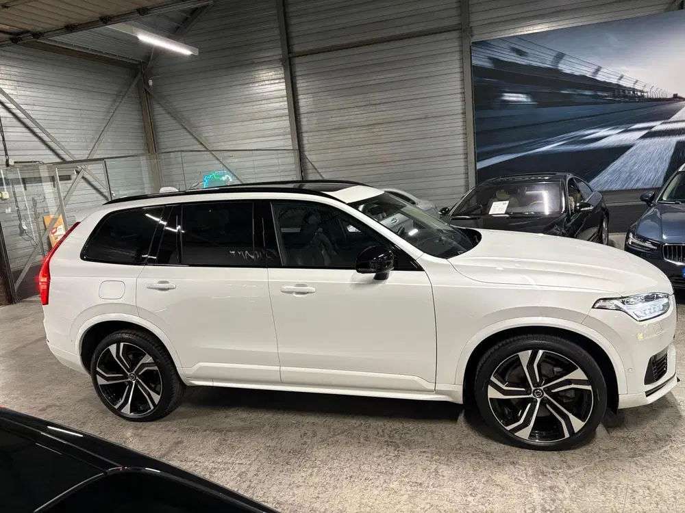 Volvo XC90 2.0 T8 Recharge AWD Ultimate Dark uit 2023, foto 7