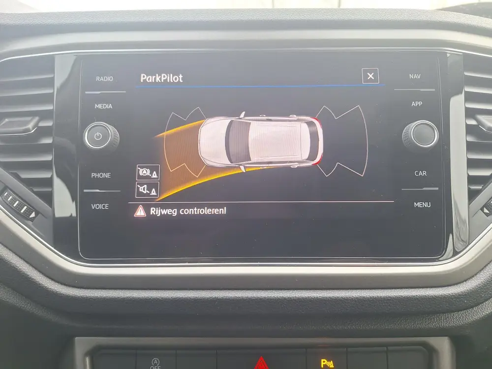 Volkswagen T-Roc 1.0 TSI Style ADAPTIVE CRUISE TREKHAAK CARP uit 2020, foto 14