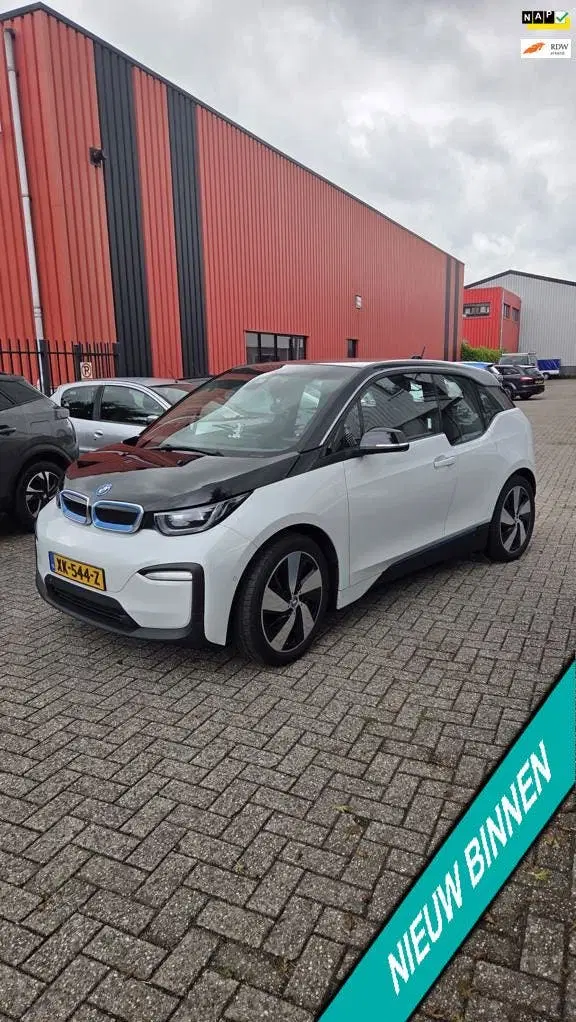 BMW i3 Basis 120Ah 42 kWh. SOH 85% uit 2019