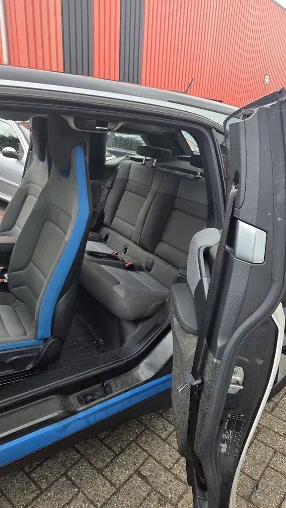 BMW i3 Basis 120Ah 42 kWh. SOH 85% uit 2019, foto 10