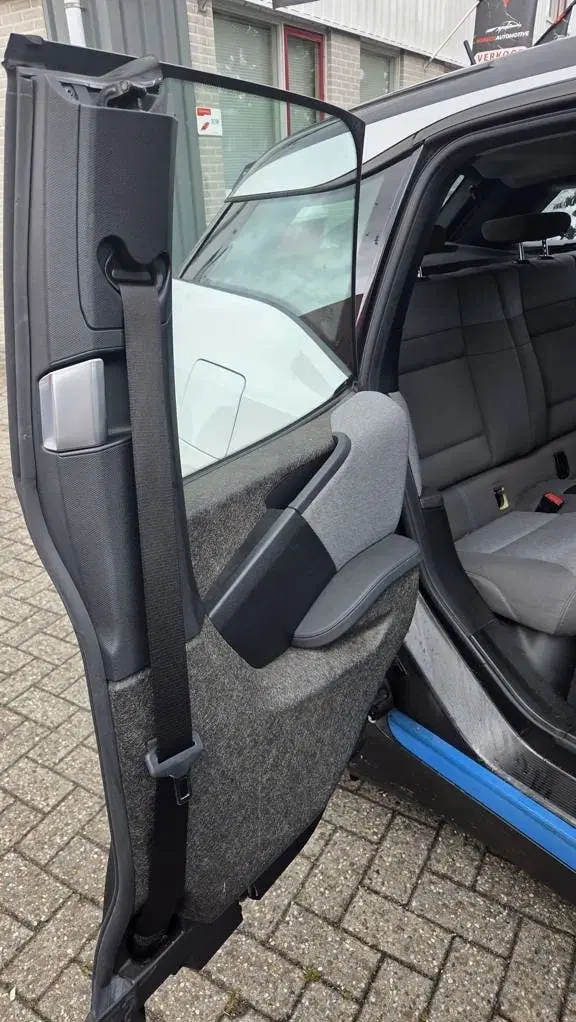 BMW i3 Basis 120Ah 42 kWh. SOH 85% uit 2019, foto 11