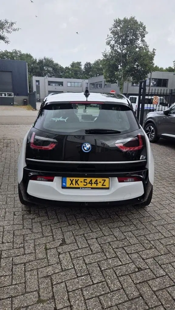 BMW i3 Basis 120Ah 42 kWh. SOH 85% uit 2019, foto 4