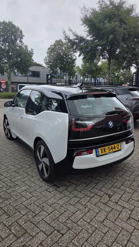 BMW i3 Basis 120Ah 42 kWh. SOH 85% uit 2019, foto 8