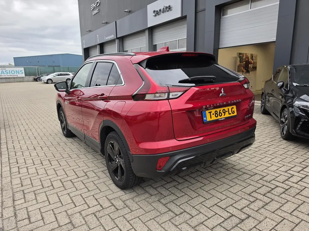 Mitsubishi Eclipse Cross 2.4 PHEV Black Edition uit 2023, foto 10