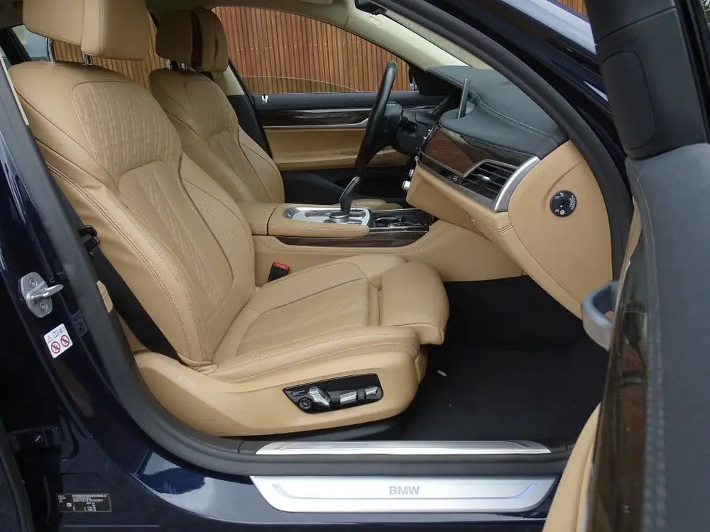 BMW 7-serie 7 Serie 745e 394PK uit 2019, foto 14