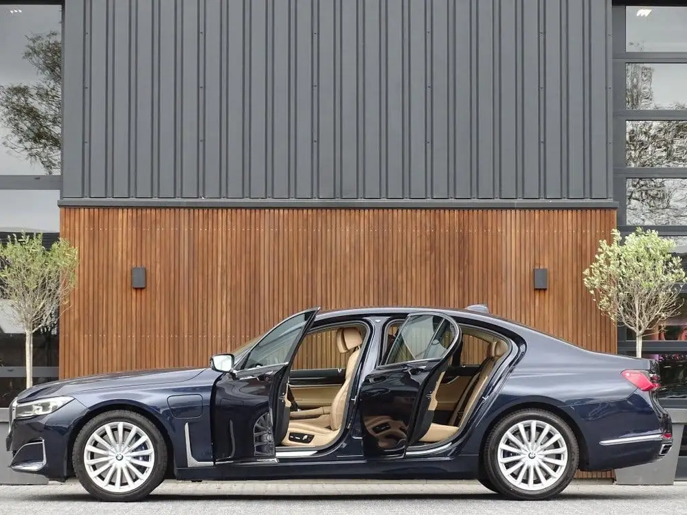 BMW 7-serie 7 Serie 745e 394PK uit 2019, foto 6