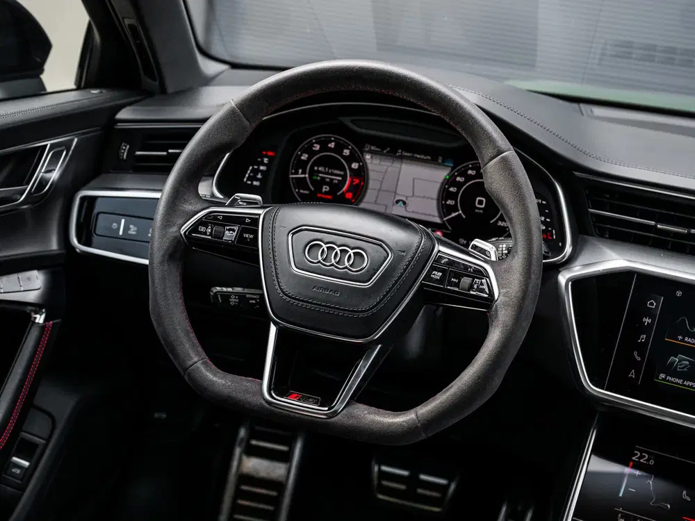 Audi RS6 C8 4.0 TFSI Quattro uit 2020, foto 7
