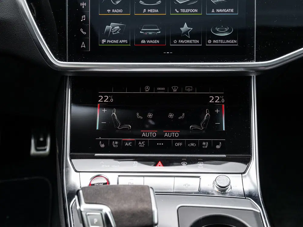 Audi RS6 C8 4.0 TFSI Quattro uit 2020, foto 9
