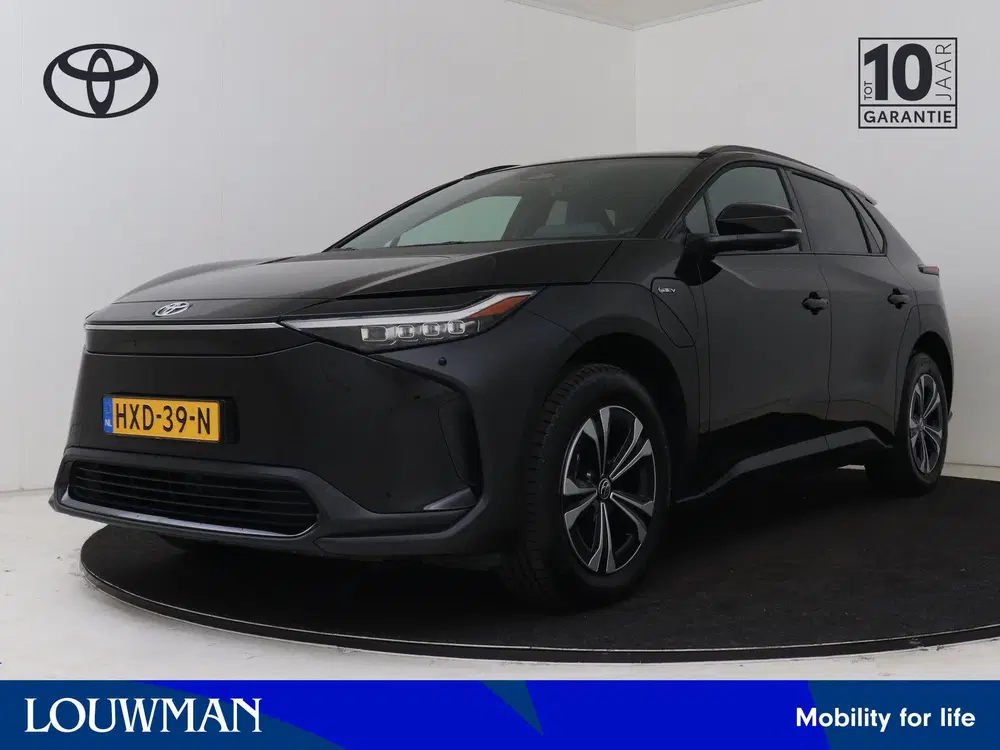 Toyota bZ4X Dynamic 71 kWh uit 2025