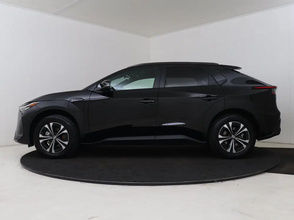 Toyota bZ4X Dynamic 71 kWh uit 2025, foto 3