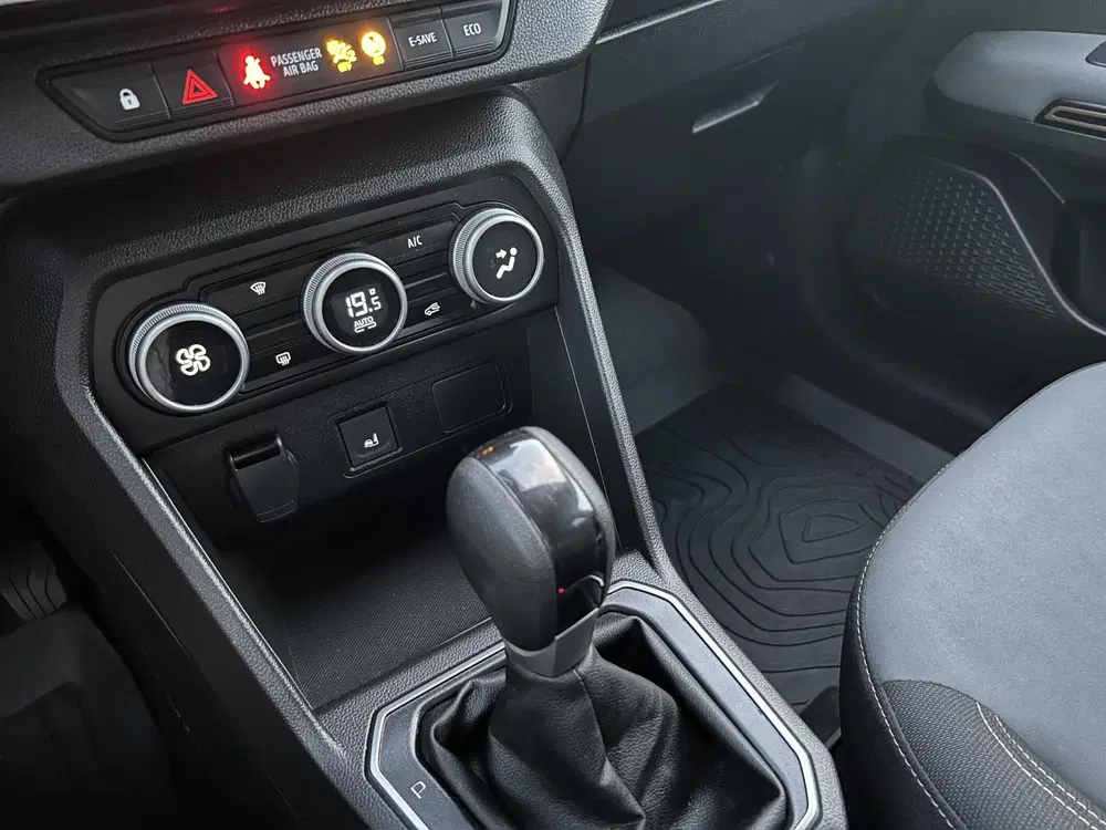 Dacia Jogger 1.6 Hybrid 140 Extreme 7p. uit 2024, foto 17