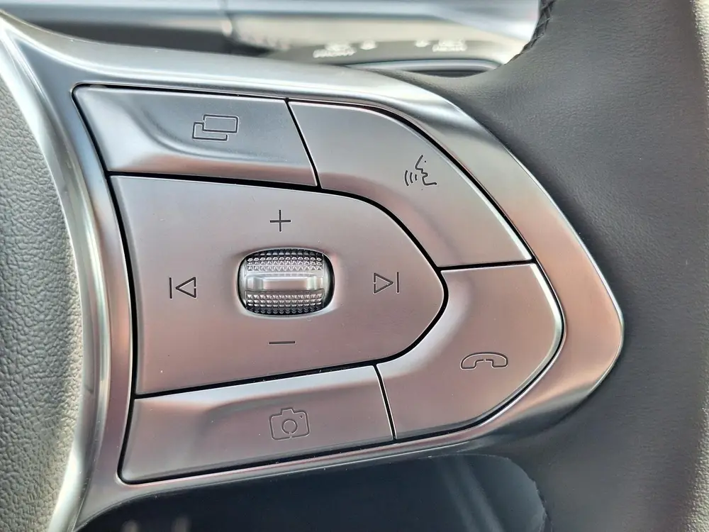 Voyah Free Flagship 4WD 106 kWh | Black Line | Panoramadak | uit 2026, foto 14