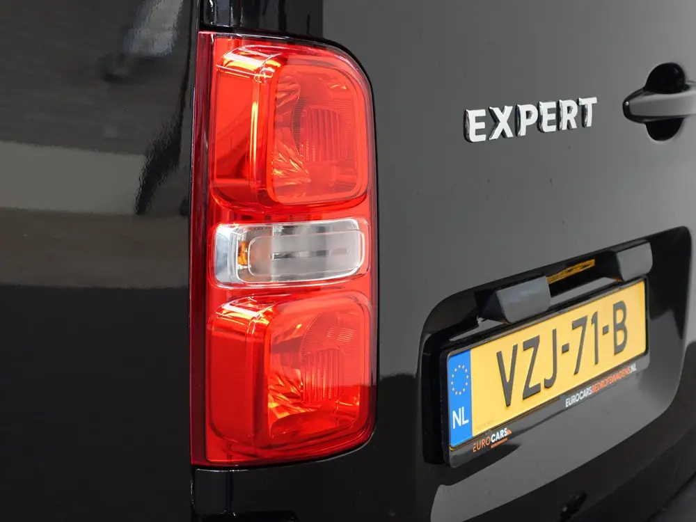 Peugeot Expert 2.0 BlueHDI 145PK L3 Automaat Airco Naviga uit 2023, foto 9