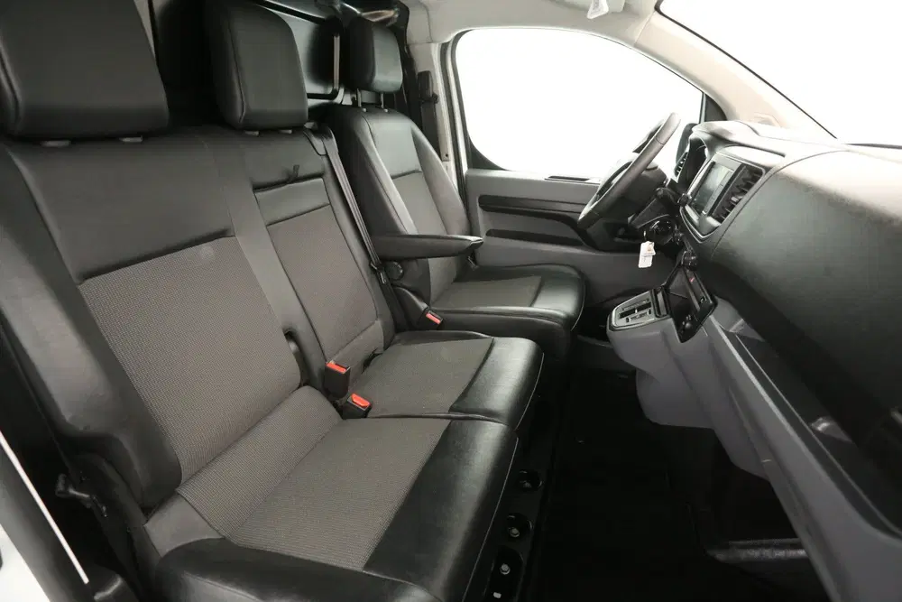 Peugeot Expert Opel Vivaro-e L3H1 75 kWh uit 2022, foto 12