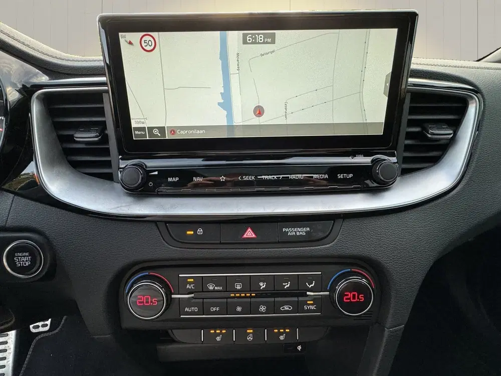 Kia ProCeed 1.0 T-GDI GT-PlusLine PANO uit 2021, foto 18