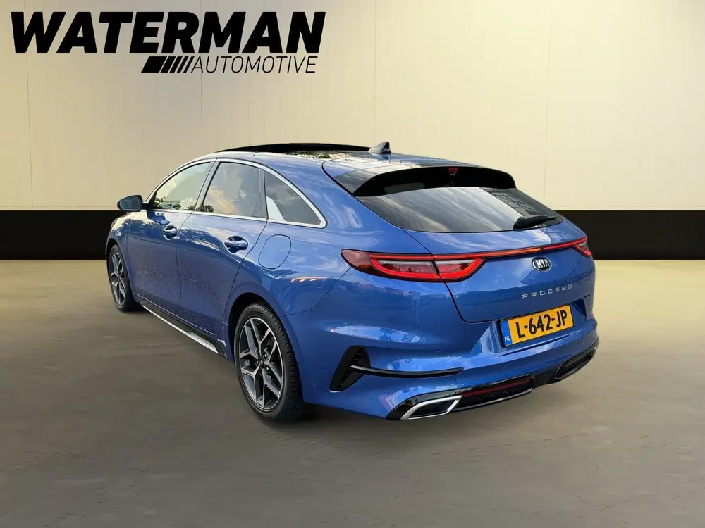 Kia ProCeed 1.0 T-GDI GT-PlusLine PANO uit 2021, foto 3