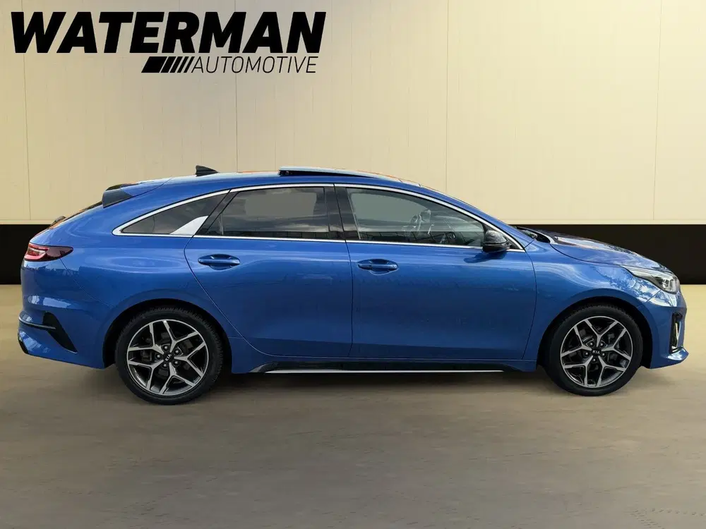 Kia ProCeed 1.0 T-GDI GT-PlusLine PANO uit 2021, foto 6
