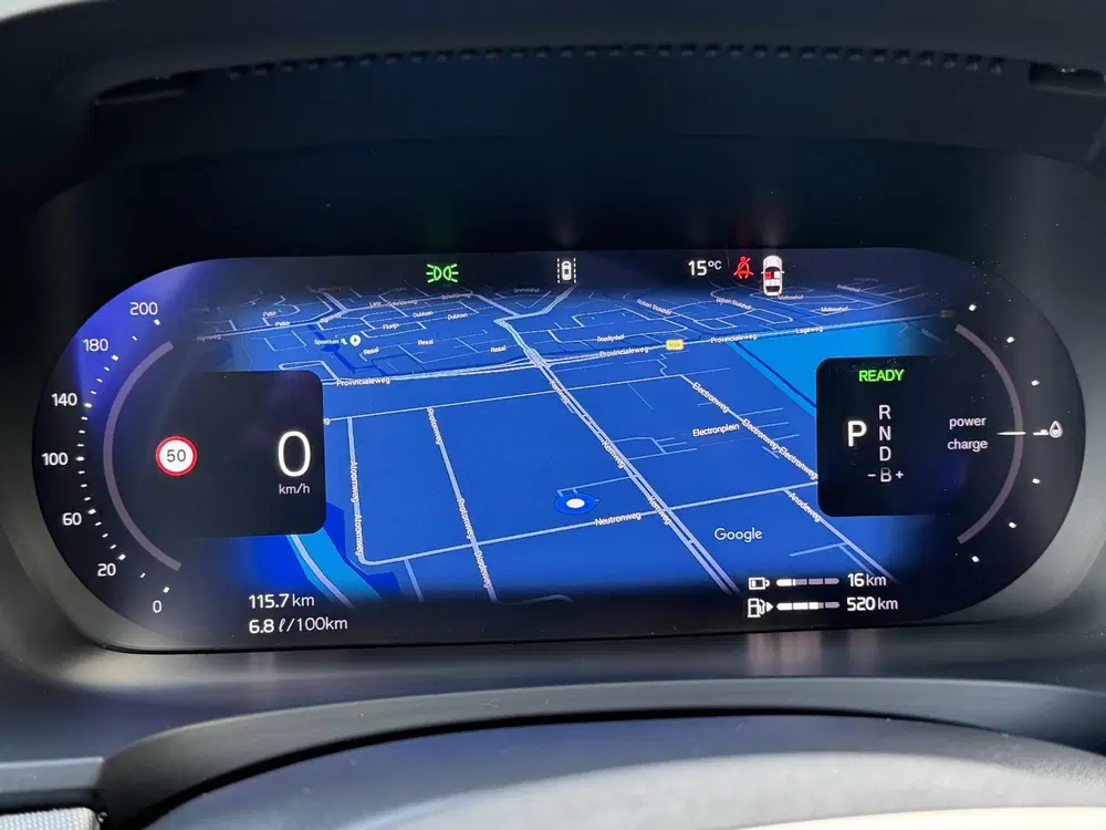 Volvo V90 2.0 T6 Plug-in hybrid AWD Ultra Dark BLACK uit 2024, foto 10
