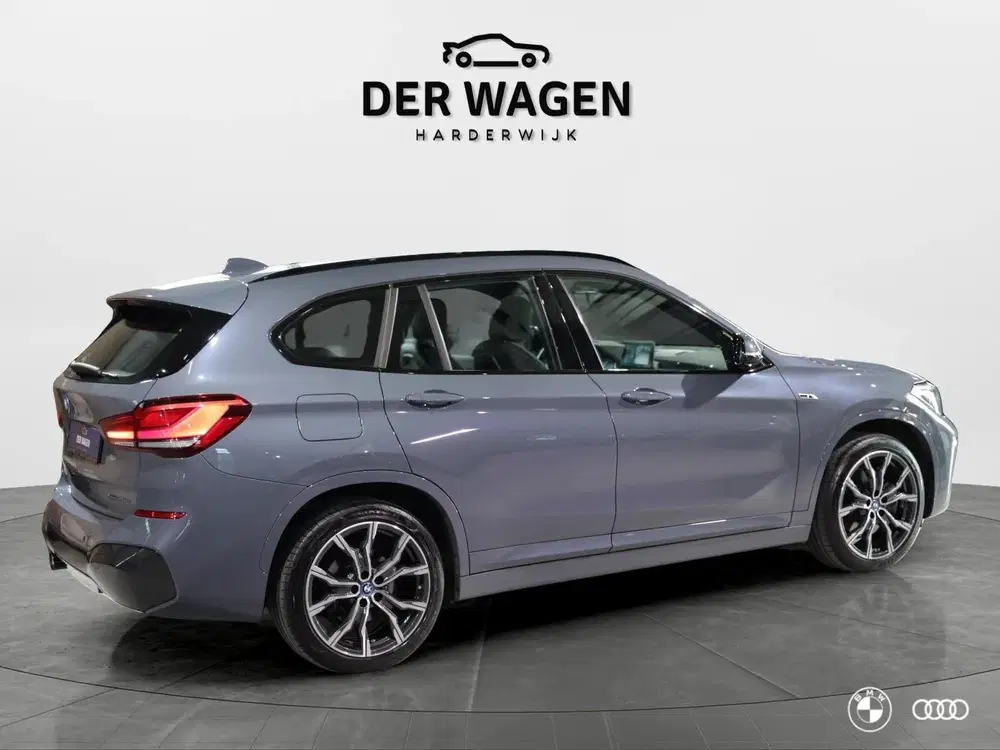 BMW X1 xDr25e M SPORT uit 2022, foto 3