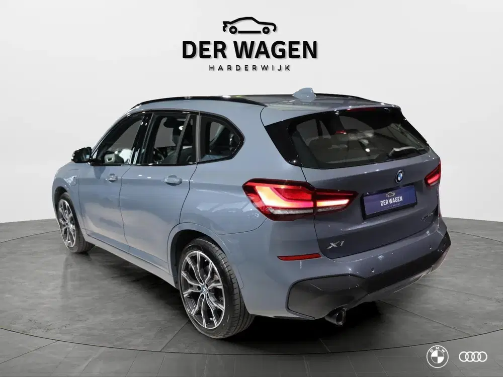 BMW X1 xDr25e M SPORT uit 2022, foto 6