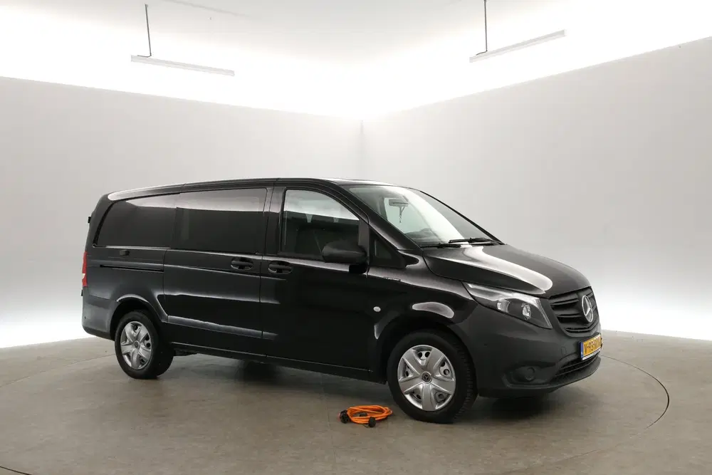 Mercedes-Benz Vito Lang 66 kWh uit 2023, foto 8